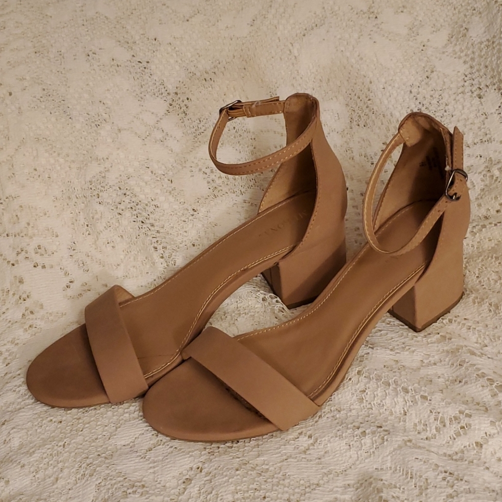 Merona tan block heels